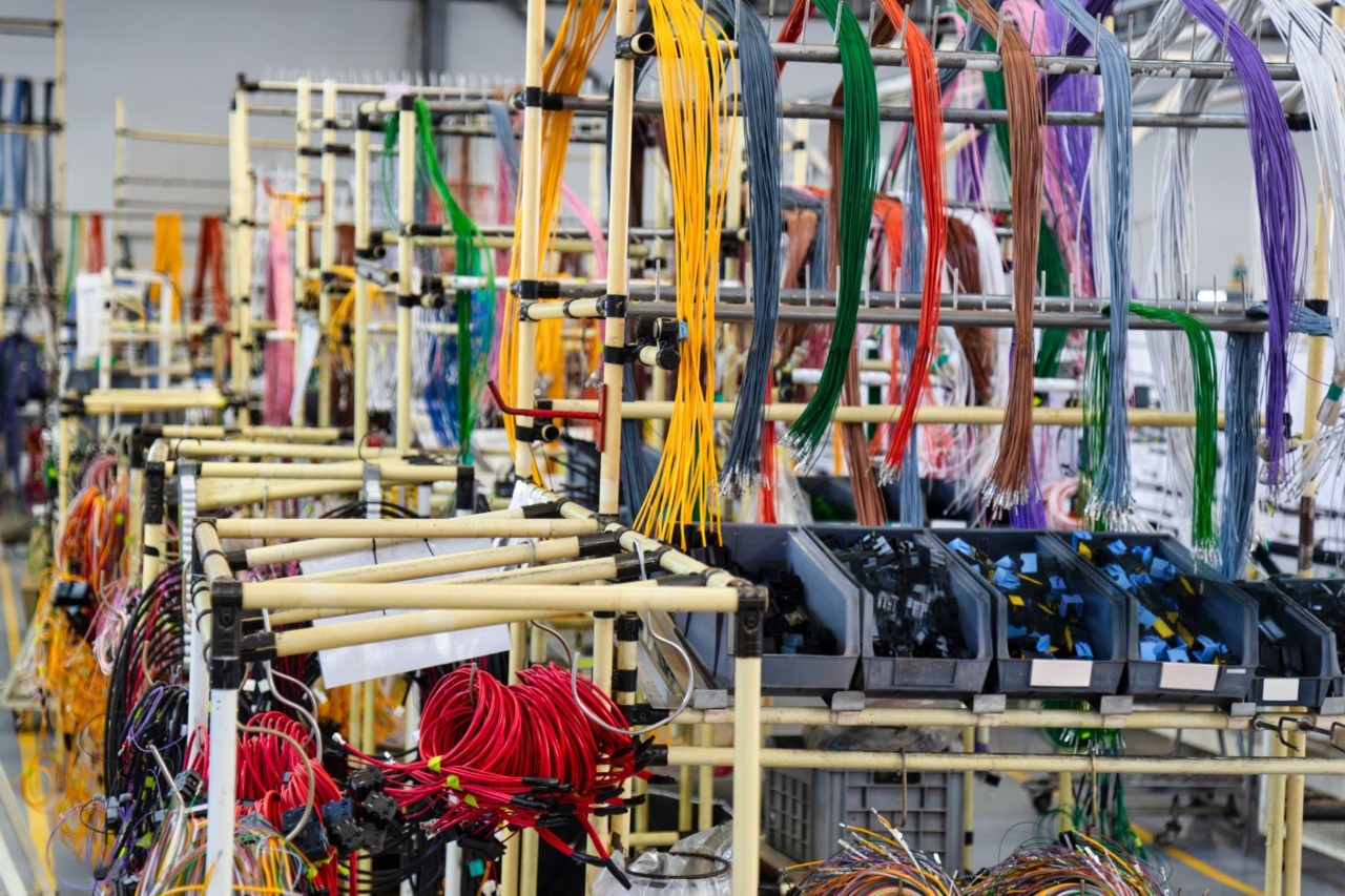 EMI Shielding in Wiring Harnesses: Best Practices for Engineers EMI Shielding in Wiring Harnesses: Best Practices for Engineers